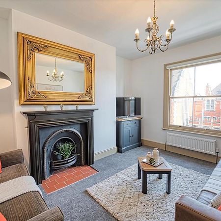 Host & Stay - Upper Tything Apartment Worcester Bagian luar foto