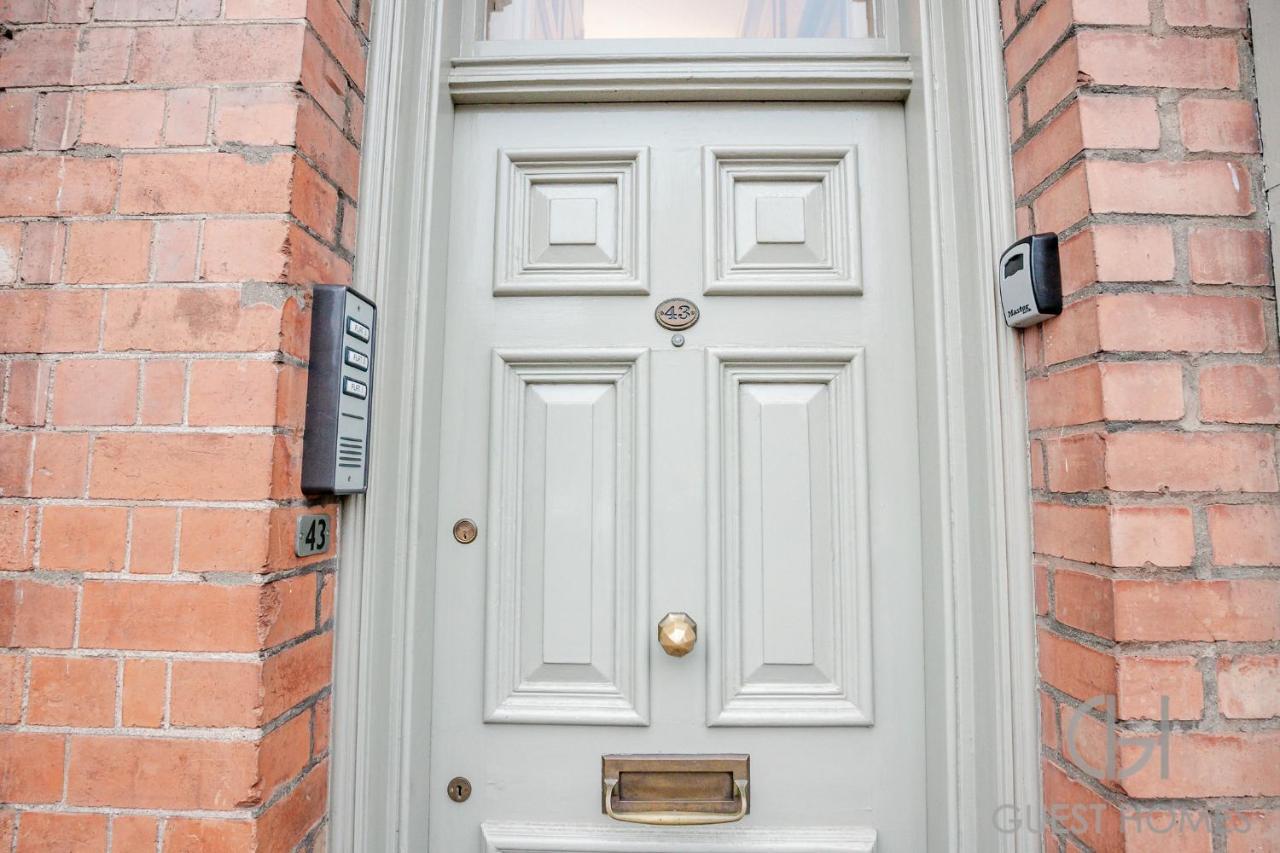 Host & Stay - Upper Tything Apartment Worcester Bagian luar foto