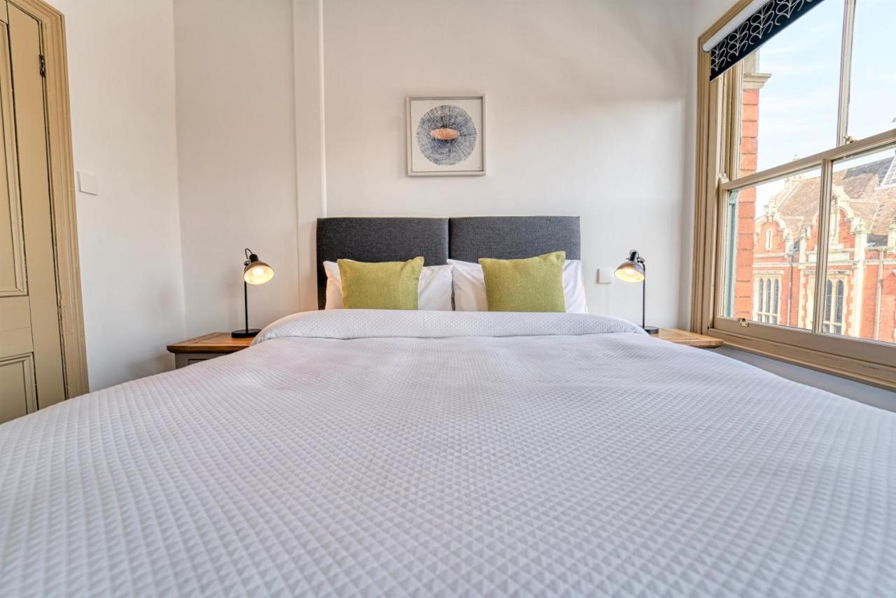 Host & Stay - Upper Tything Apartment Worcester Bagian luar foto