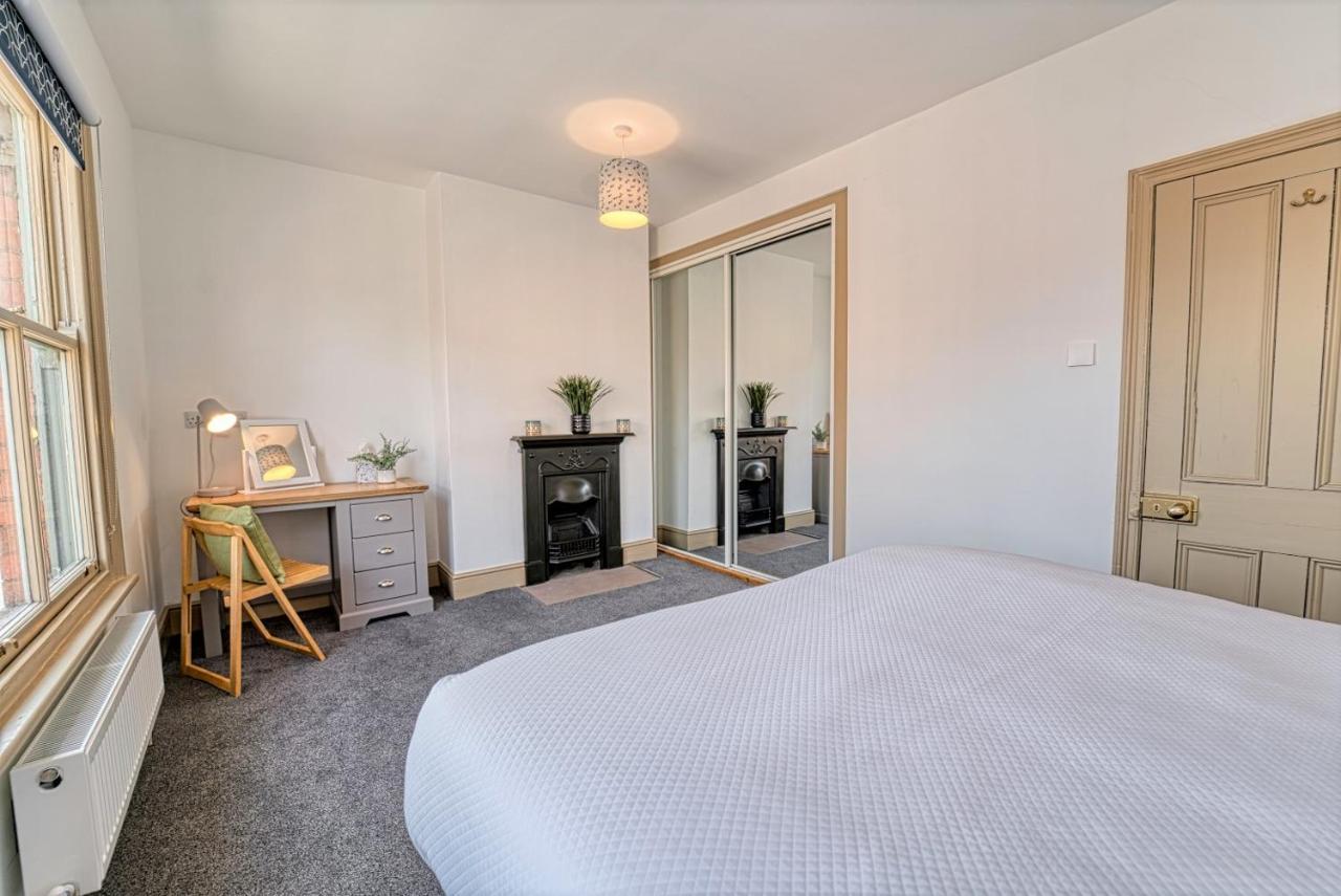 Host & Stay - Upper Tything Apartment Worcester Bagian luar foto