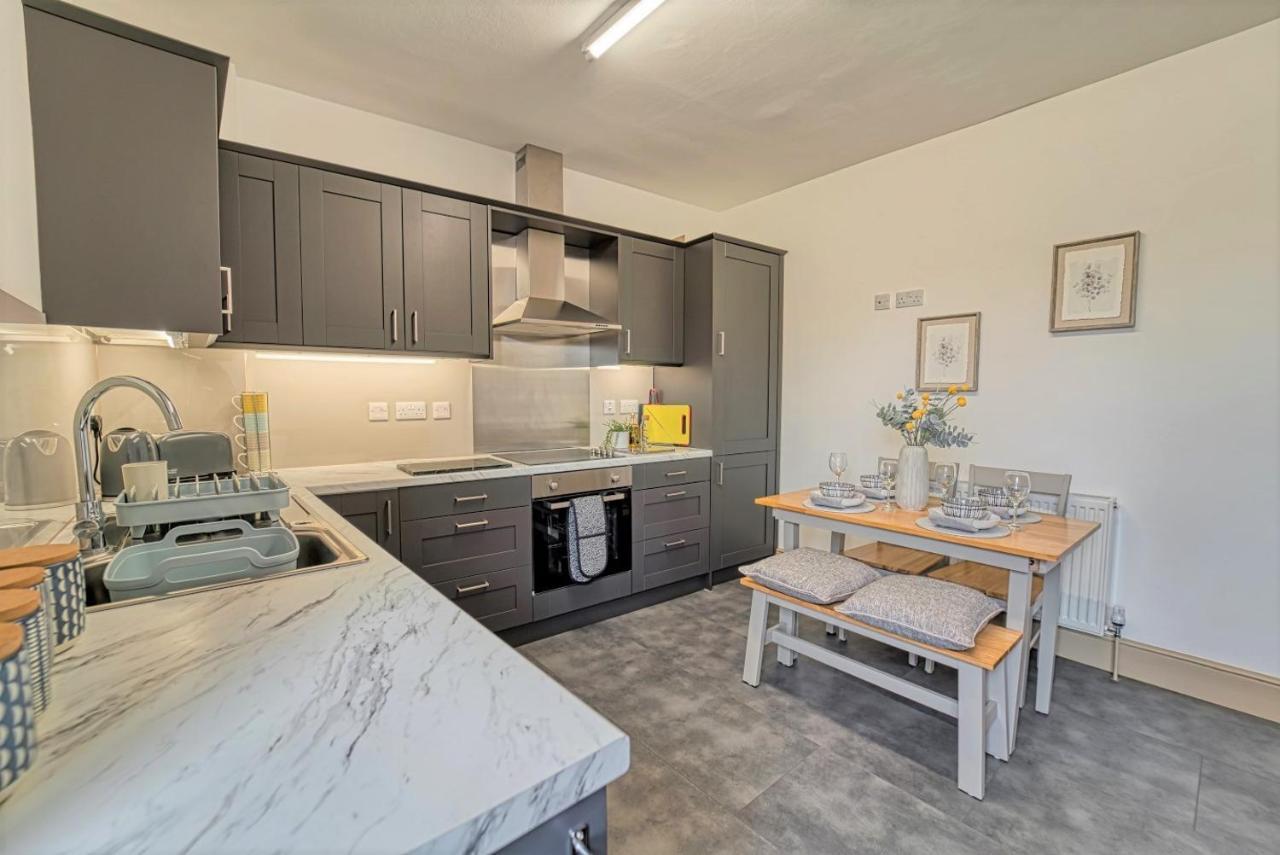 Host & Stay - Upper Tything Apartment Worcester Bagian luar foto